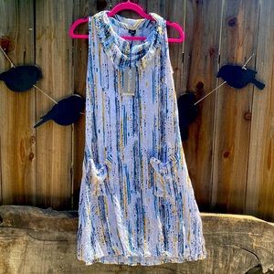 Shana sleeveless dress, size small NWT